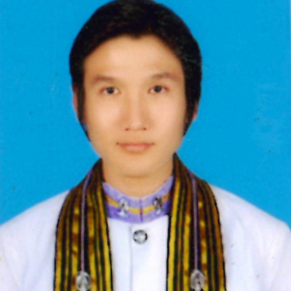 อ. ทพ.พีรวิชญ์ ลิมป์ลาวัณย์ คณะทันตแพทยศาสตร์ จุฬาลงกรณ์มหาวิทยาลัย