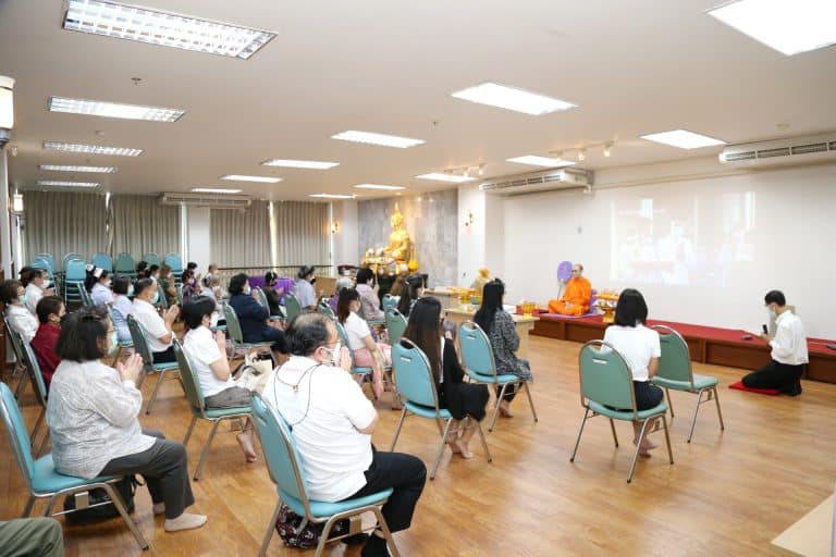 5 ตุลาคม 2565 : คณะทันตแพทยศาสตร์ จุฬาฯ จัดการบรรยายธรรม เรื่อง “เรื่องน่ารู้เกี่ยวกับการทอดกฐิน”