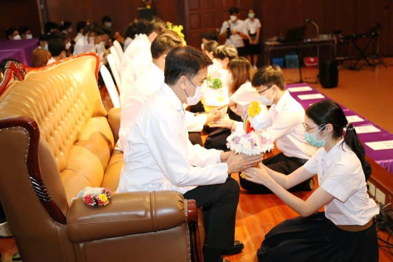 18 สิงหาคม 2565 : คณะทันตแพทยศาสตร์ จุฬาฯ จัดพิธีไหว้ครู ประจำปีการศึกษา 2565
