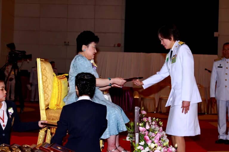 2017 1 Assist.Prof .ORAWAN CHARATKULANGKUN คณะทันตแพทยศาสตร์ จุฬาลงกรณ์มหาวิทยาลัย