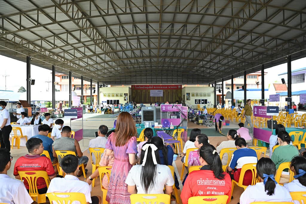 dent mobile unit gulf bansurasak school img 01 คณะทันตแพทยศาสตร์ จุฬาลงกรณ์มหาวิทยาลัย