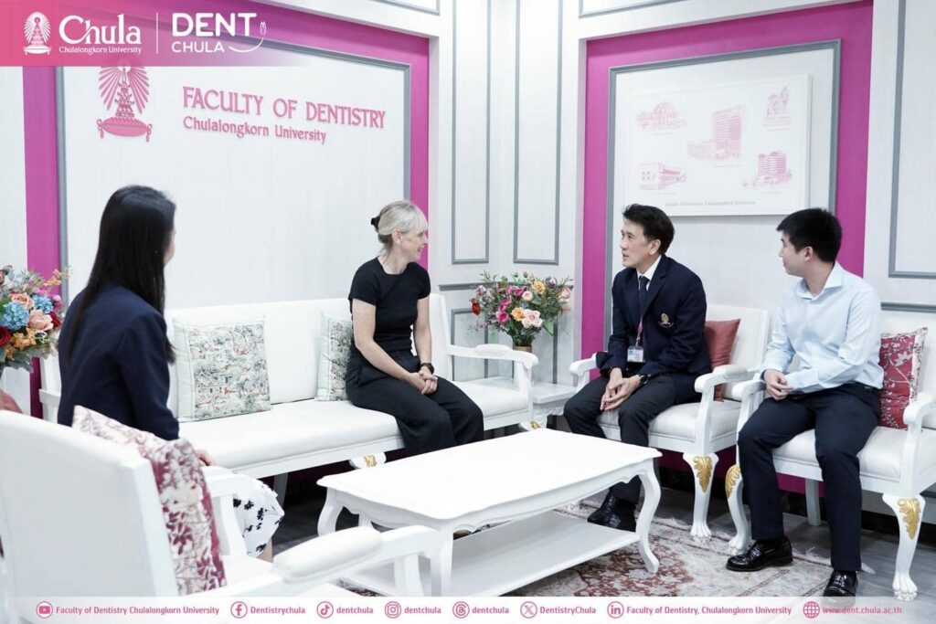 Oral Medicine Expert from Cork University Dental School 02 คณะทันตแพทยศาสตร์ จุฬาลงกรณ์มหาวิทยาลัย